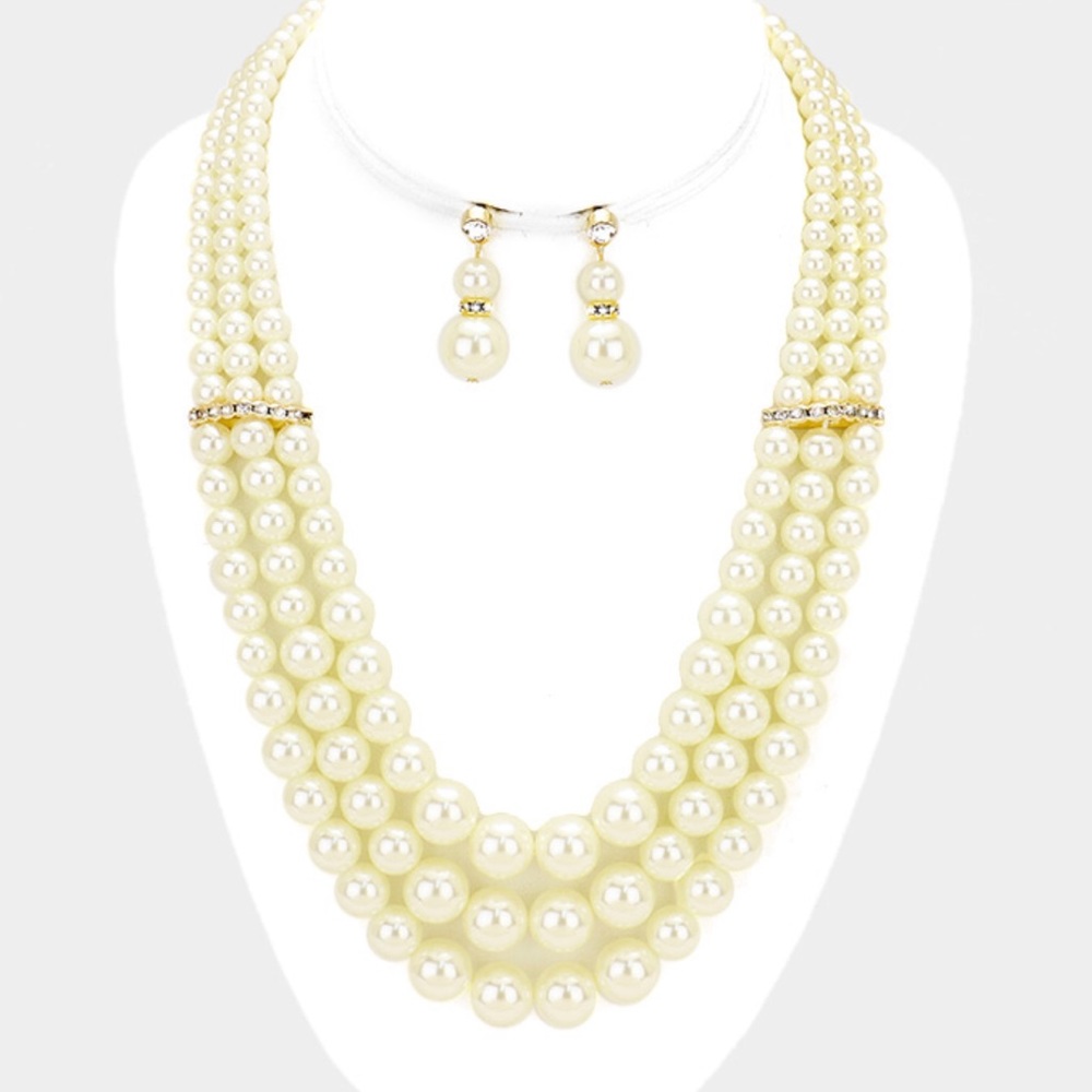 Elegant Luxe Cream Multi Strand Pearl Collar Choker Necklace